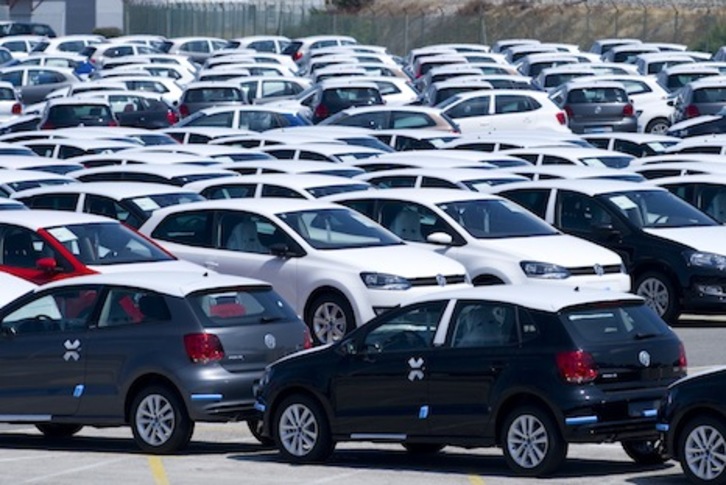 Volkswagen Nafarroa ha cerrado 2016 con 296.800 coches fabricados. (Iñigo URIZ/ARGAZKI PRESS)