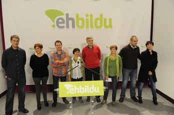Representantes de EH Bildu durante la comparecencia de cara a las europeas de 2014. (ARGAZKI PRESS)