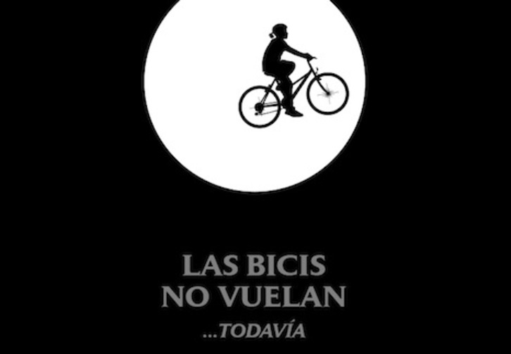 Cartel de la celebración del Día de la Bicicleta de Iruñea.